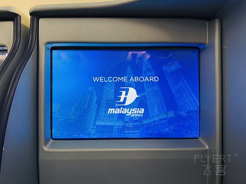 风筝与风•再次邂逅|马来西亚航空MH376KUL-CAN老旧空客330-200商务舱体验