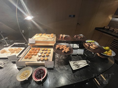 两大一小｜国庆｜佘山世茂洲际酒店