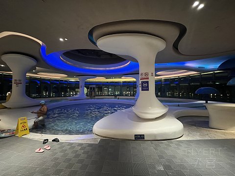 两大一小｜国庆｜佘山世茂洲际酒店