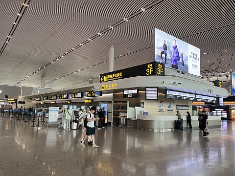 拉垮地面与优秀空中服务的鲜明对比｜CZ5836重庆江北-南宁吴圩公务舱免票之旅
