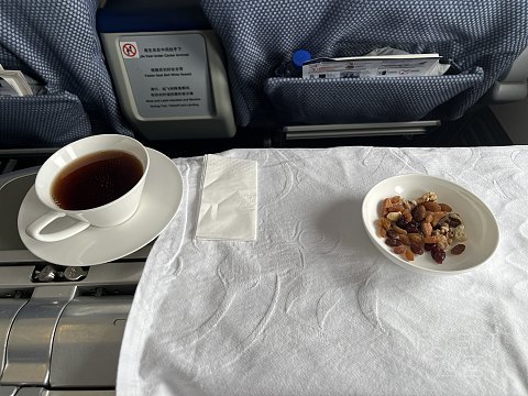拉垮地面与优秀空中服务的鲜明对比｜CZ5836重庆江北-南宁吴圩公务舱免票之旅