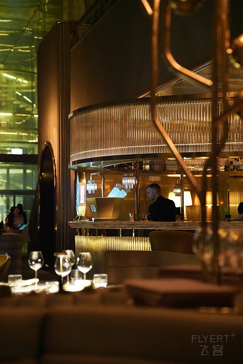 不拘一格的大胆欧式—曼谷The Standard酒店潮聚套房及餐饮体验