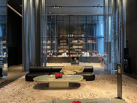 【房型首发】上海金普顿前滩酒店156平米浦江景观巴黎套房入住体验报告
