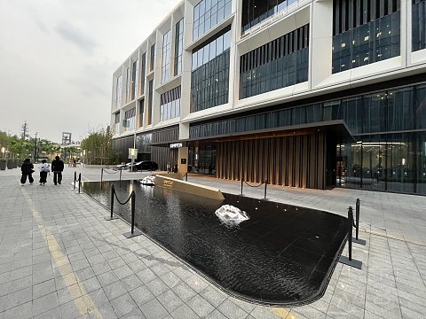【房型首发】上海金普顿前滩酒店156平米浦江景观巴黎套房入住体验报告