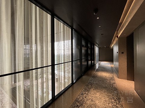【房型首发】上海金普顿前滩酒店156平米浦江景观巴黎套房入住体验报告