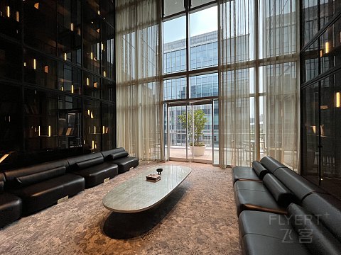 【房型首发】上海金普顿前滩酒店156平米浦江景观巴黎套房入住体验报告