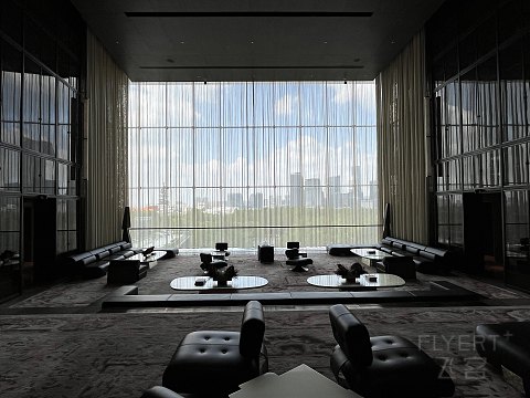 【房型首发】上海金普顿前滩酒店156平米浦江景观巴黎套房入住体验报告