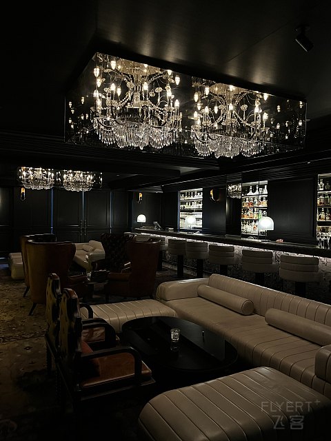 【房型首发】上海金普顿前滩酒店156平米浦江景观巴黎套房入住体验报告