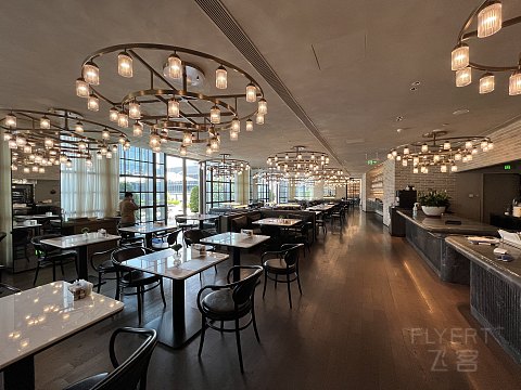 【房型首发】上海金普顿前滩酒店156平米浦江景观巴黎套房入住体验报告
