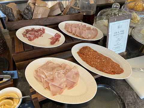【房型首发】上海金普顿前滩酒店156平米浦江景观巴黎套房入住体验报告