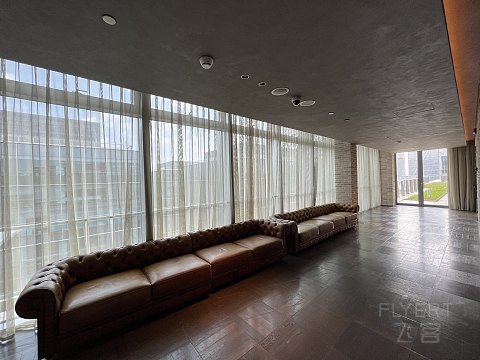【房型首发】上海金普顿前滩酒店156平米浦江景观巴黎套房入住体验报告