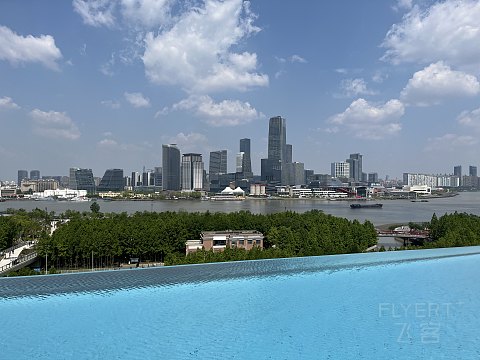 【房型首发】上海金普顿前滩酒店156平米浦江景观巴黎套房入住体验报告