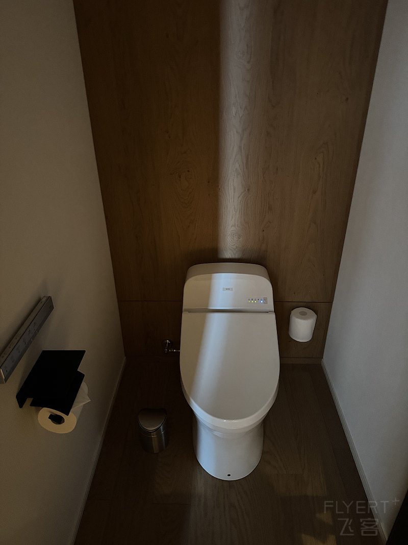 102046BKBQKXCVZVAXELBV.png