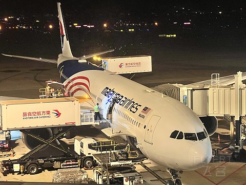 乘风下南洋｜MH385:上海浦东-吉隆坡，感受马来西亚的待客之道