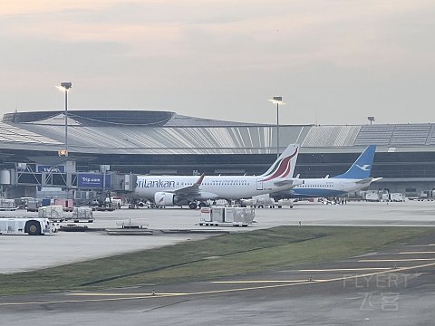 乘风下南洋｜MH385:上海浦东-吉隆坡，感受马来西亚的待客之道
