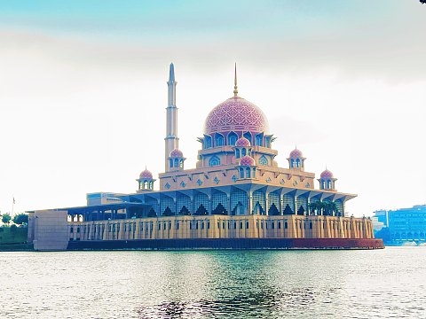 乘风下南洋｜MH385:上海浦东-吉隆坡，感受马来西亚的待客之道