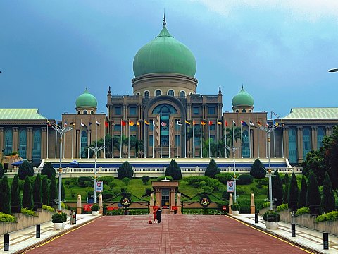 乘风下南洋｜MH385:上海浦东-吉隆坡，感受马来西亚的待客之道