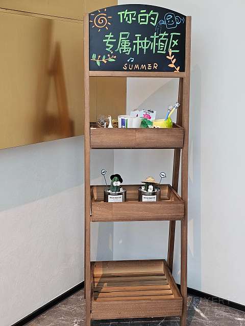 湖光秋色，尽享宁静—成都高新逸衡酒店🏨