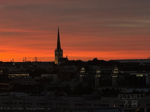 躺着看古城日落 - 爱沙尼亚塔林公园希尔顿 Hilton Tallinn Park