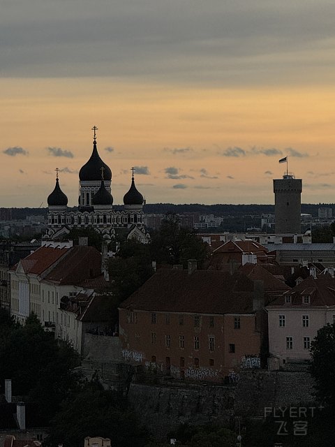 躺着看古城日落 - 爱沙尼亚塔林公园希尔顿 Hilton Tallinn Park