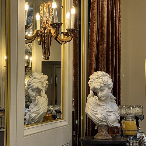ʯ·ϵСƵꡪGrand Palace Hotel