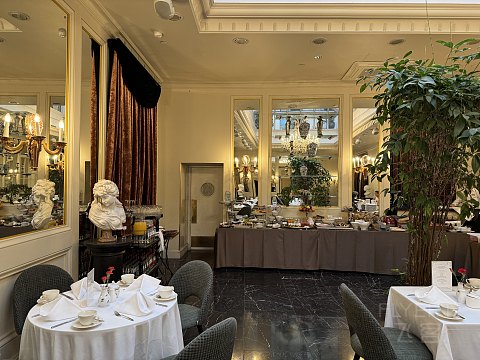 石板路上的小酒店 - 可能是茶馆首发之Grand Palace Hotel Riga