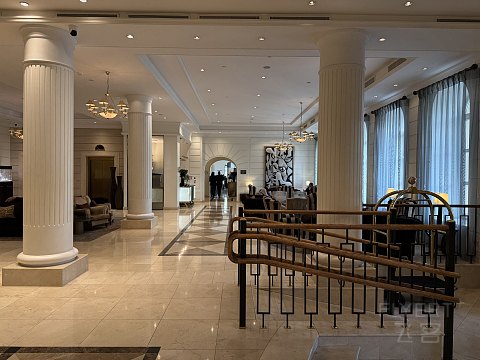 可能是茶馆首发之维尔纽斯大饭店 - Grand Hotel Vilnius, Curio Collection by Hilton
