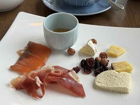 可能是茶馆首发之维尔纽斯大饭店 - Grand Hotel Vilnius, Curio Collection by Hilton