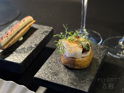 可能是茶馆首发之维尔纽斯大饭店 - Grand Hotel Vilnius, Curio Collection by Hilton