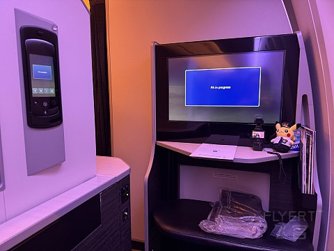 日本航空777-300ER商务舱测评：云端上的日式精致与舒适