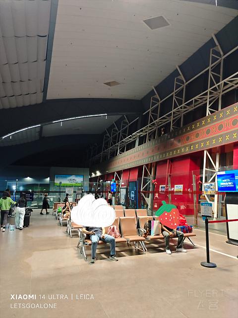 国庆体验冷门航线川航深圳来回西昌 3U3651&3U3652快速通道及休息室简报