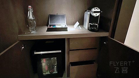 沙漠中的当代奢华语法：阿布扎比艾迪逊酒店入住报告