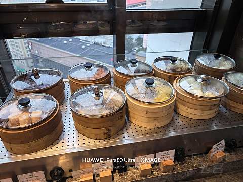 是套壳安卓还是纯血鸿蒙：特许经营的北京东三环希尔顿逸林酒店-尊贵豪华套房
