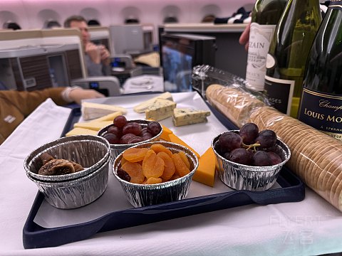 南廉航还是南怜航-中国南方航空CZ674伦敦希斯罗北京大兴商务舱体验