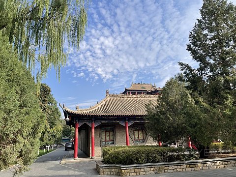 #看图说话# 中卫希尔顿花园 #论坛首发#