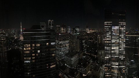 和纸光影，侘寂之心：东京安达仕豪华铁塔景观房