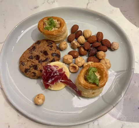 #双倍奖励迎新年#为醋包饺子 - 打卡澳门君悦+安达仕！