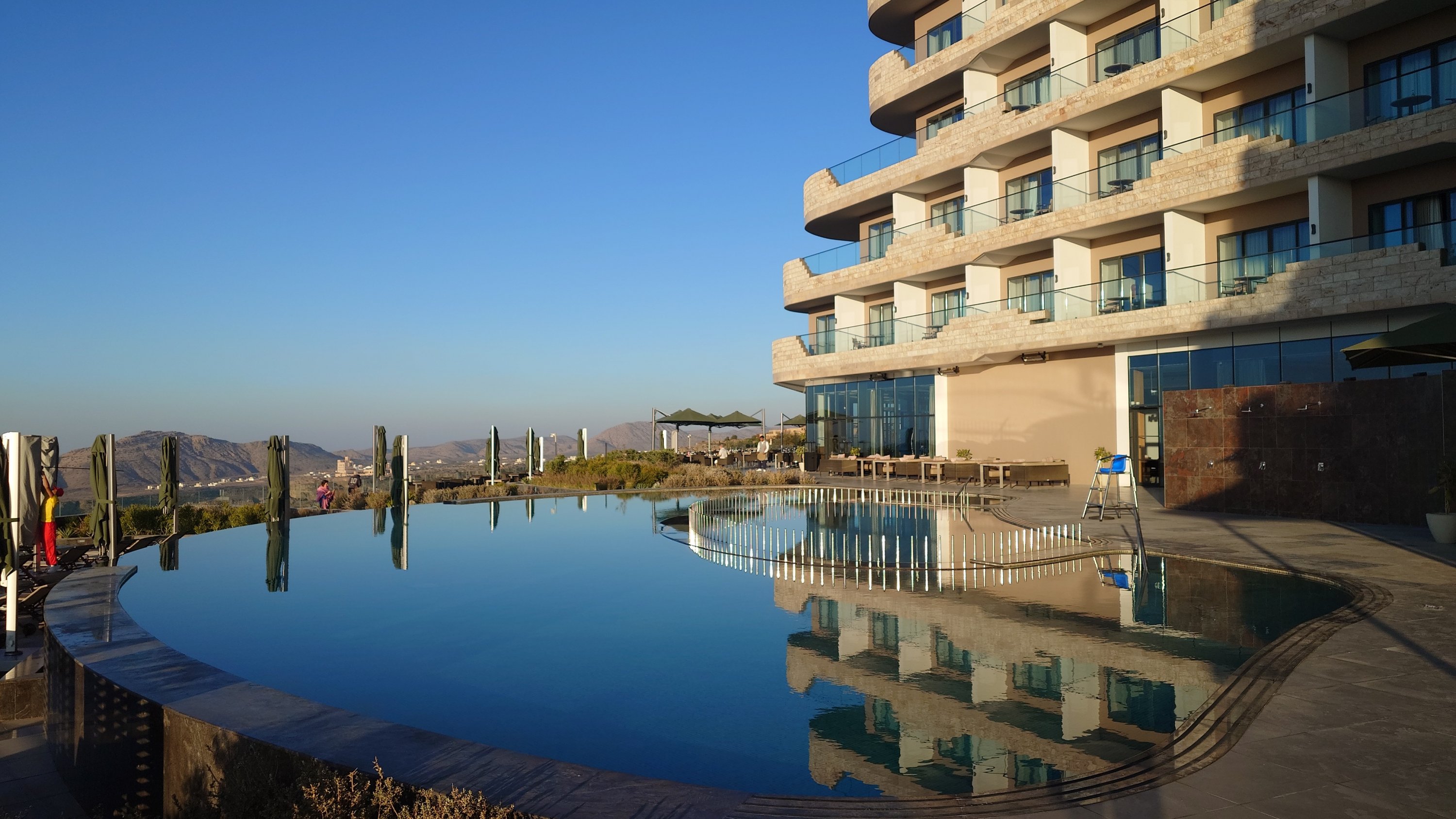 ۷壬ж׼ӢϸȼپƵ꣬׷ɽHotel Indigo Jabal Akhdar
