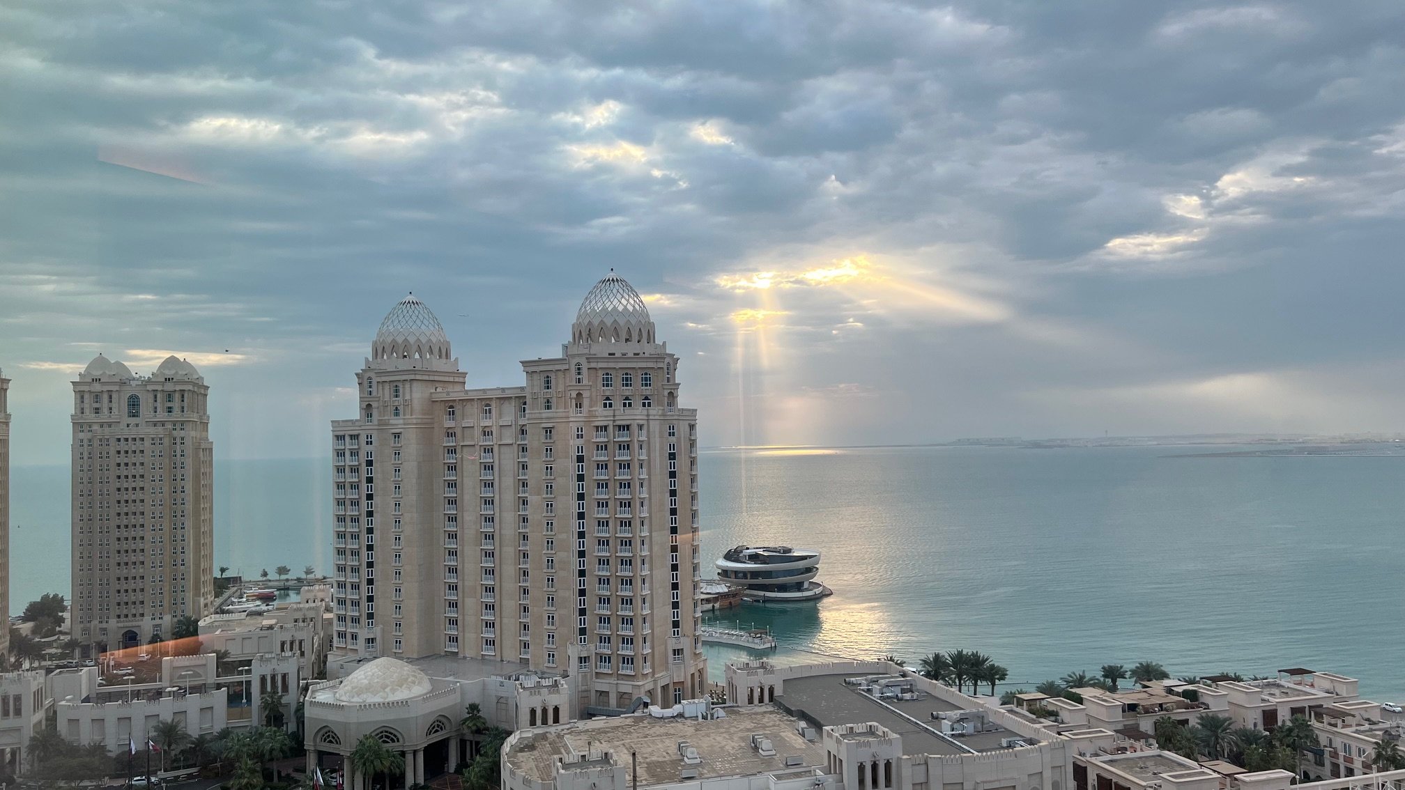 Andaz Doha ʿ 2/13-2/20