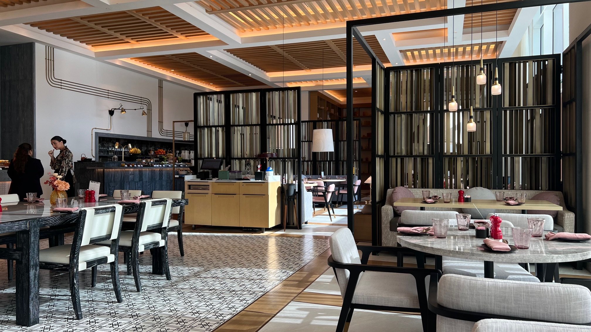 Andaz Doha ʿ 2/13-2/20