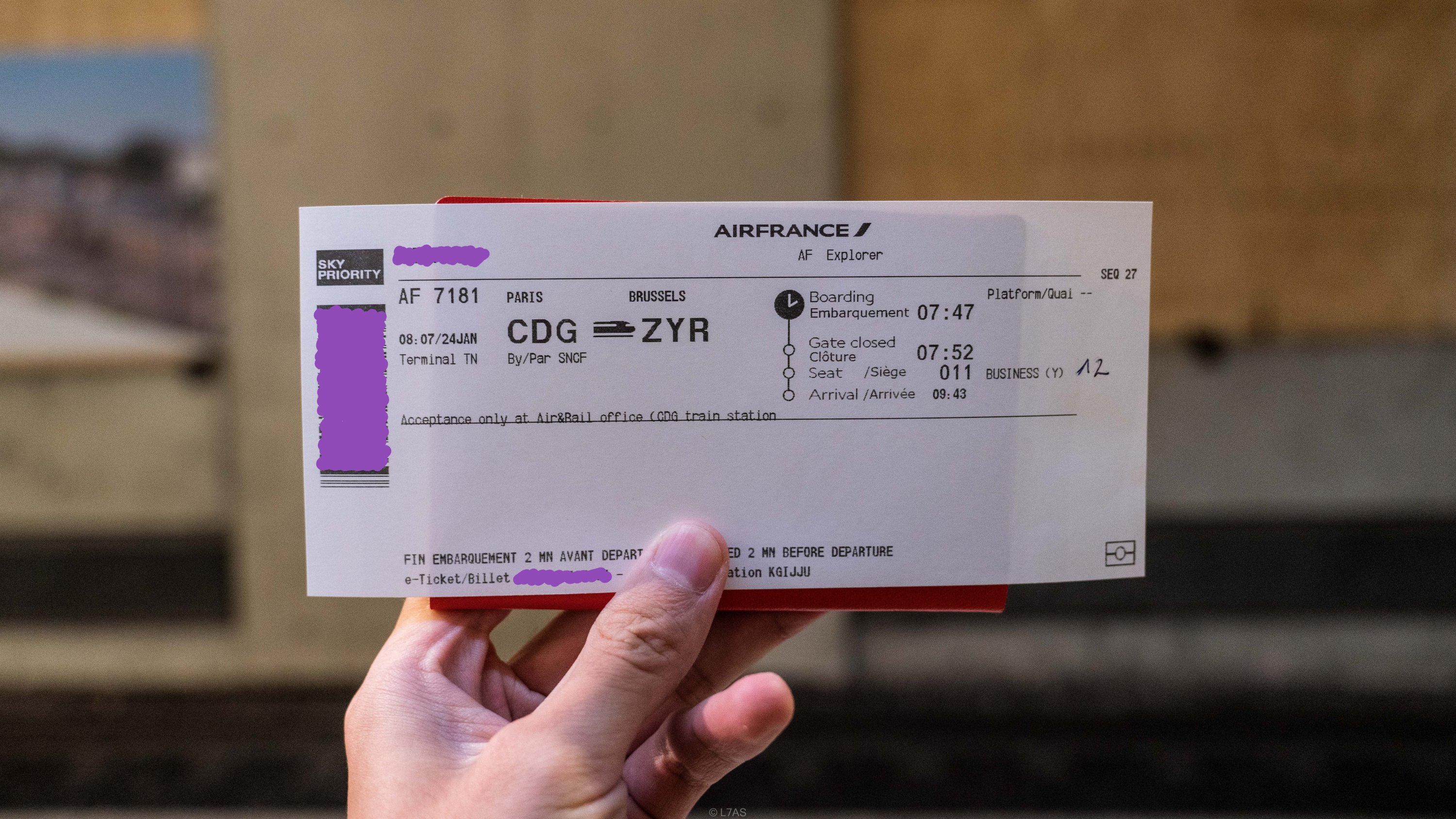  | B77W޼La PremireͷȲ | SIN - CDG | б