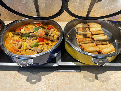 上海：淳大万丽酒店：升了套房，虽有点老旧但总体舒服