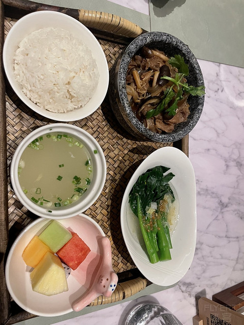 三亚：崖州湾皇冠假日酒店，性价比超高   南山大小洞天半日游小攻略