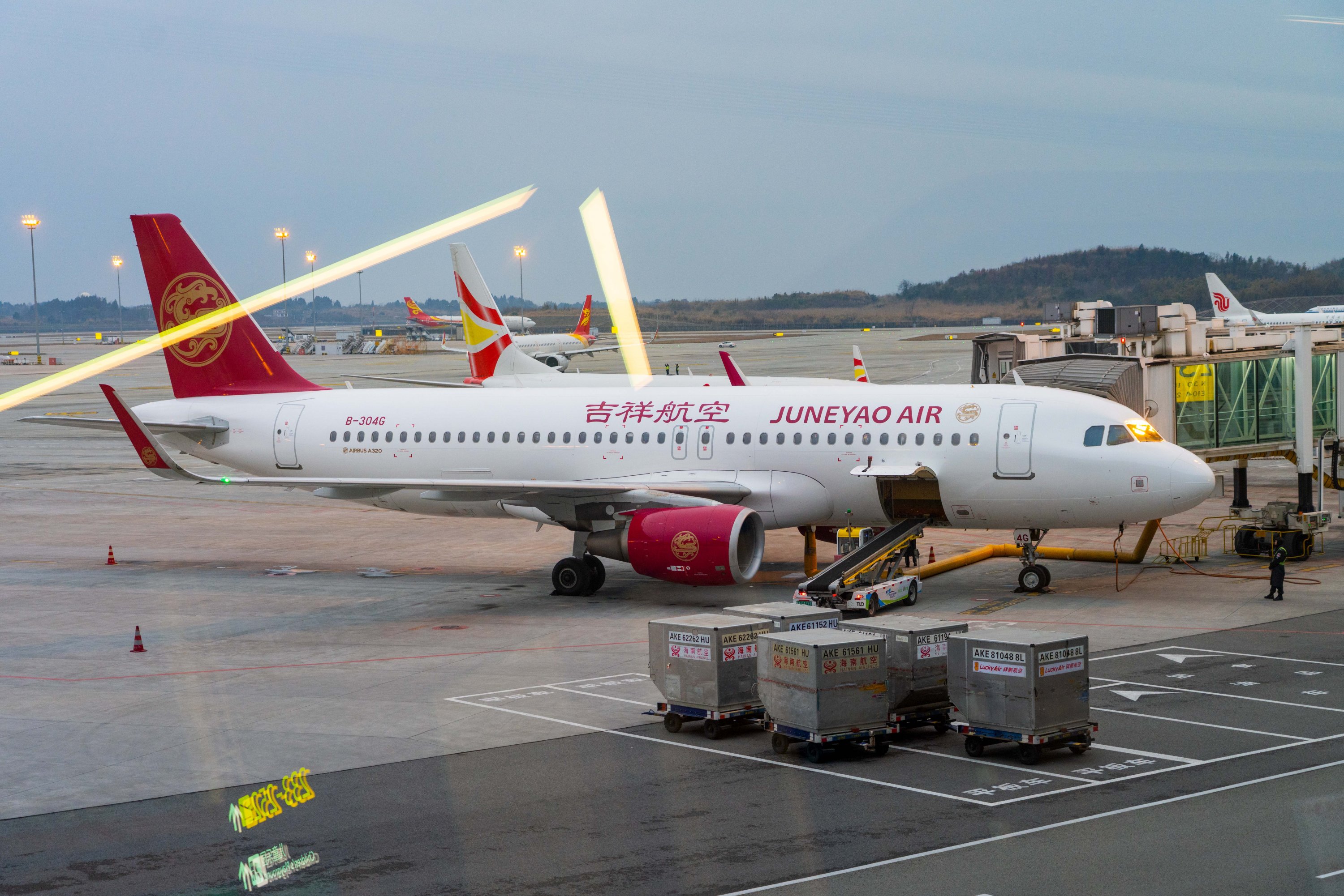 ˫ռ | HO1989 ɶ츮ൺ A320շ