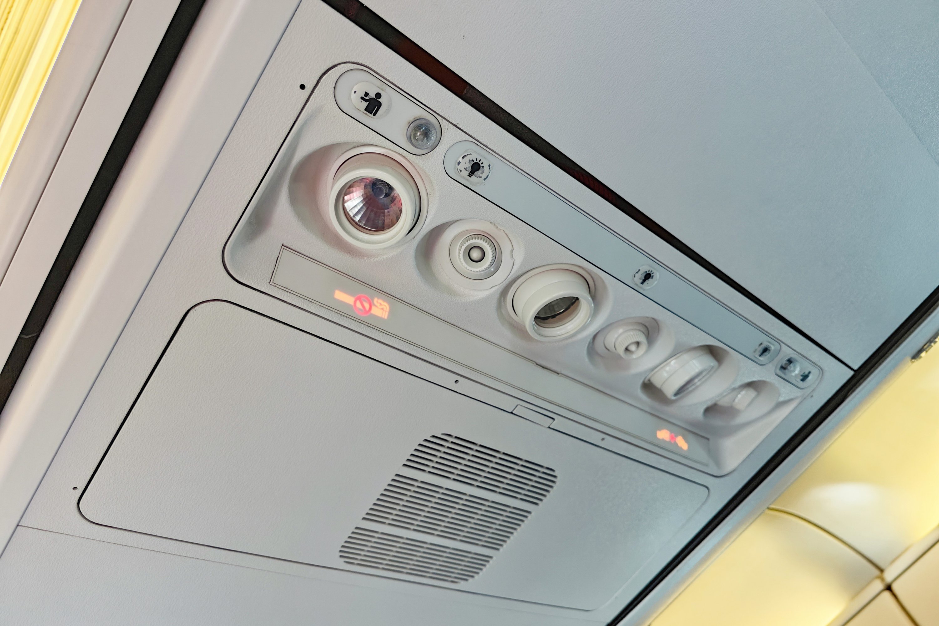 ໦ż桤Ϻ | FM9230 ൺϺ B738òշ