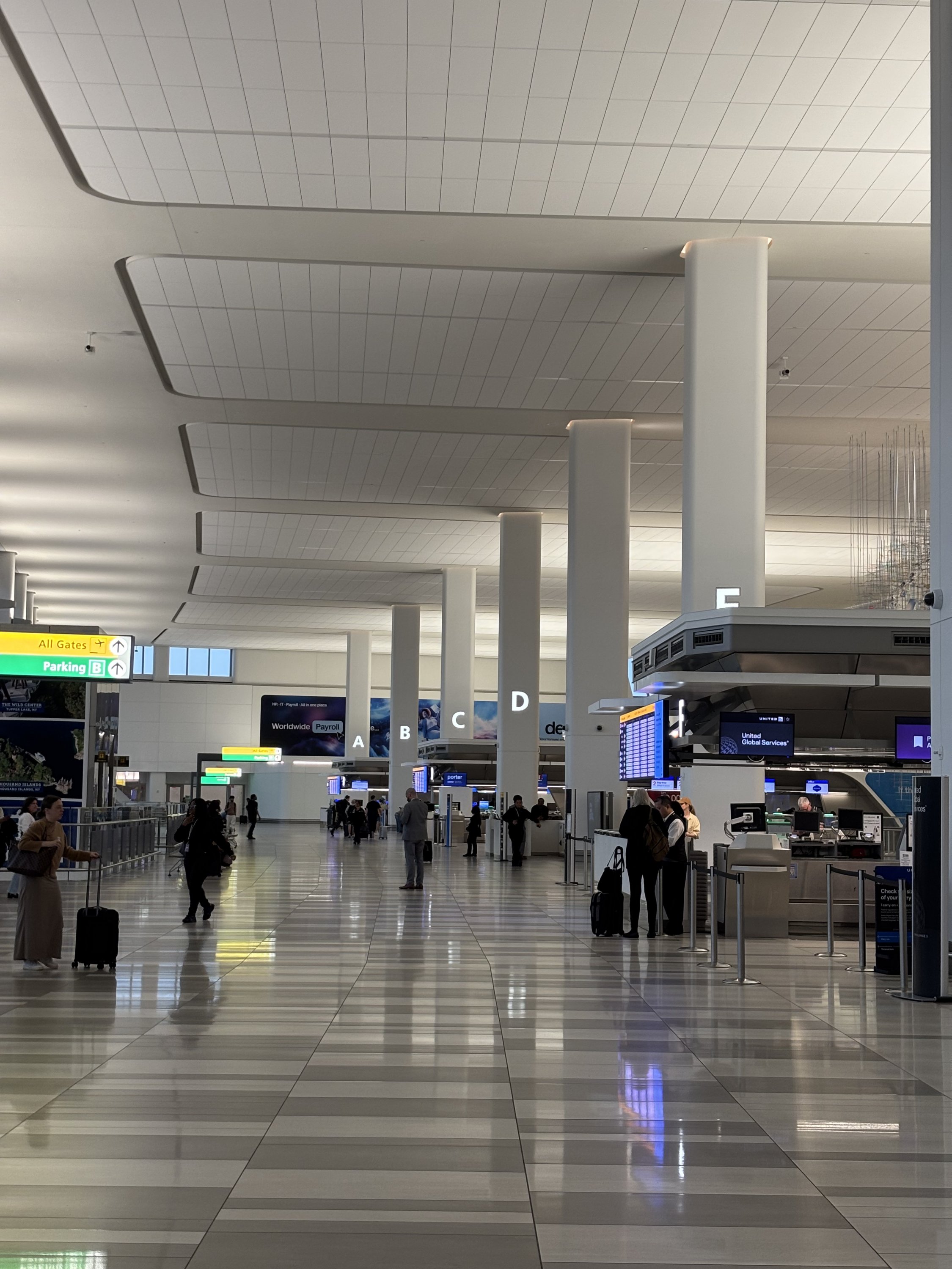 ̩A350-1000 òգYYZ - HKG - PVG б