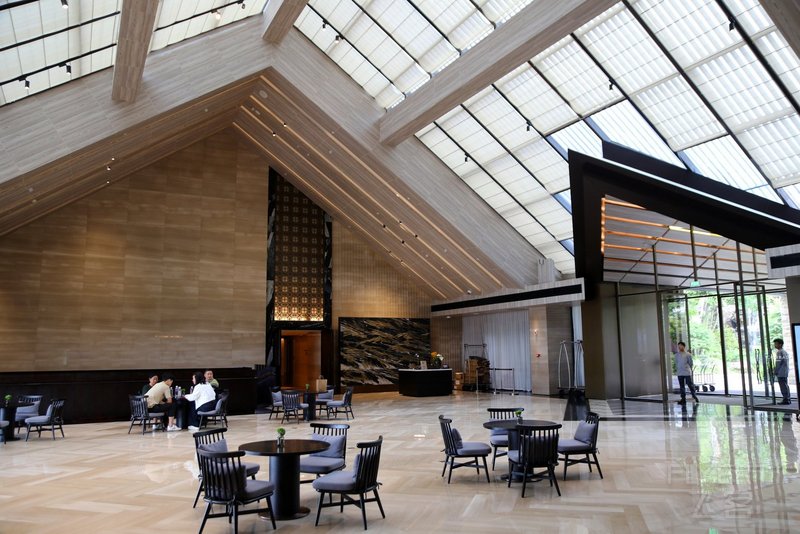 桐庐--Conrad Hangzhou Tonglu Resort Lobby (2).JPG