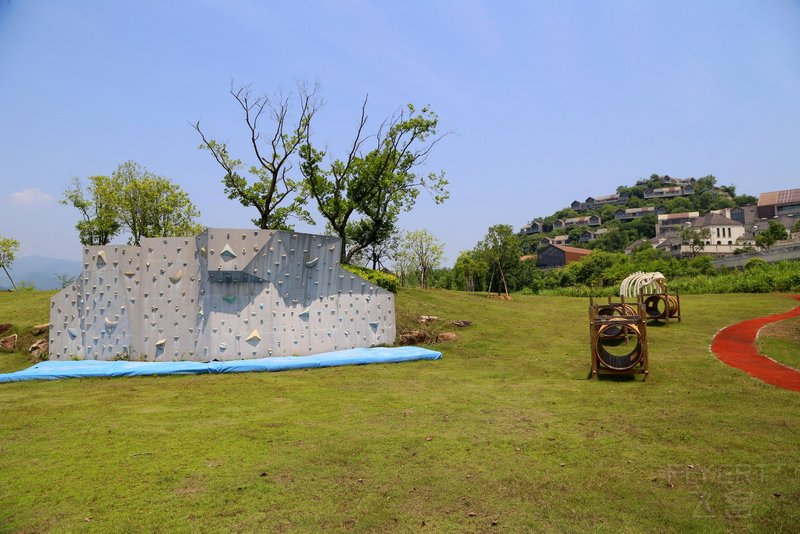 桐庐--Conrad Hangzhou Tonglu Resort Outdoor Garden (33).JPG