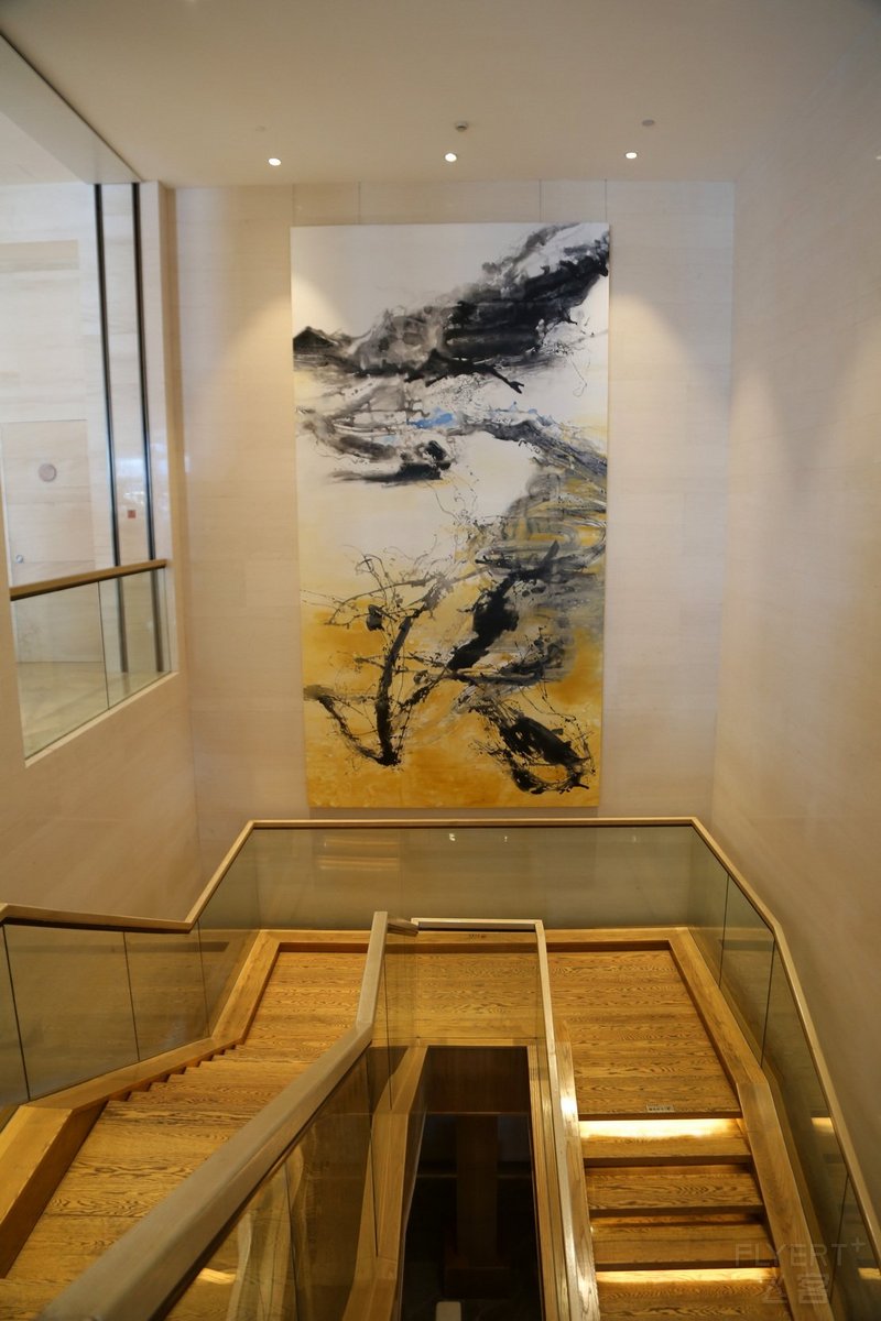 Hangzhou--Qiandao Lake--Voco Thousand Island Lake Resort Lobby (4).JPG