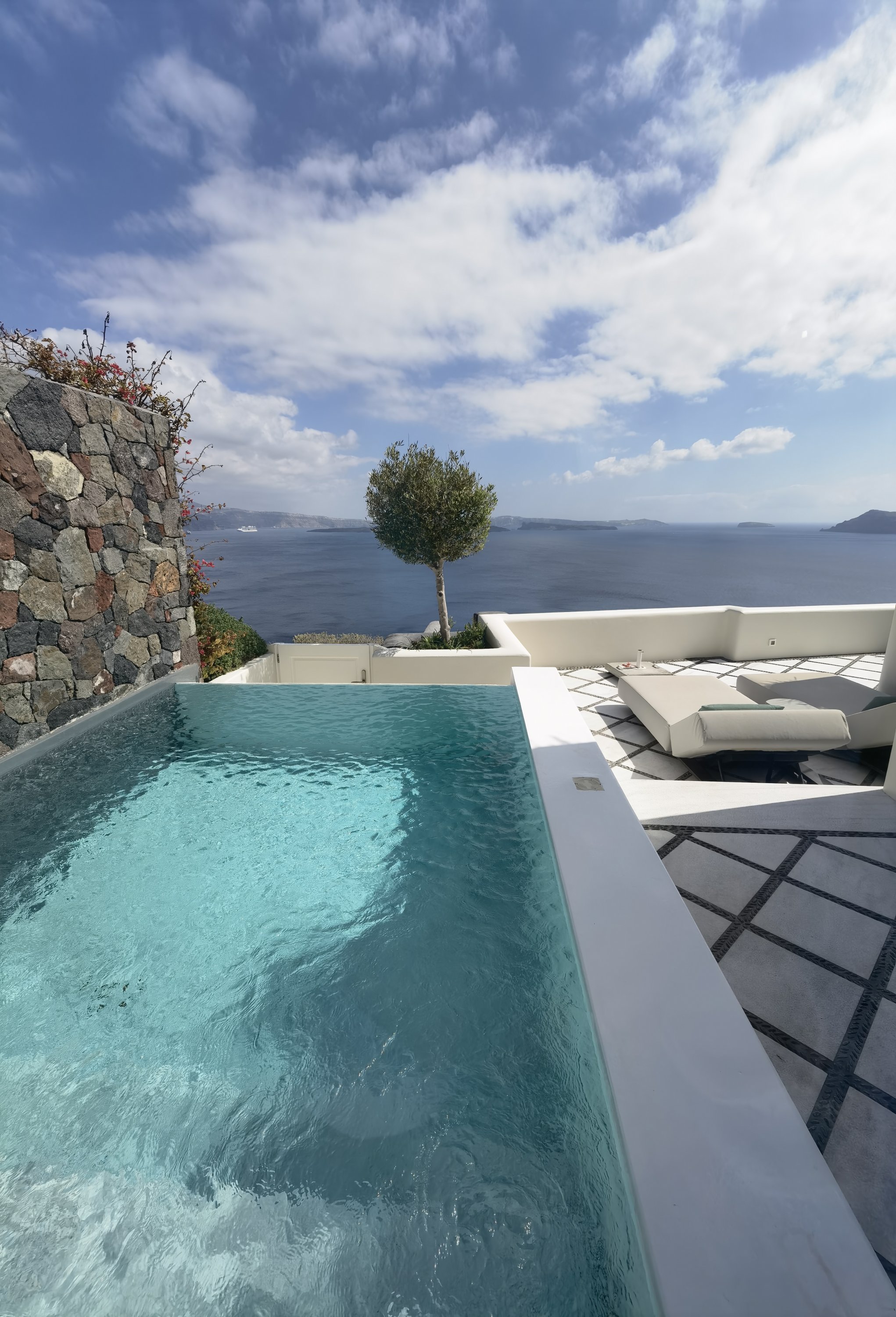 ̸ޣ΢ã-ϣʥSantorini Canaves Oia Suites׷